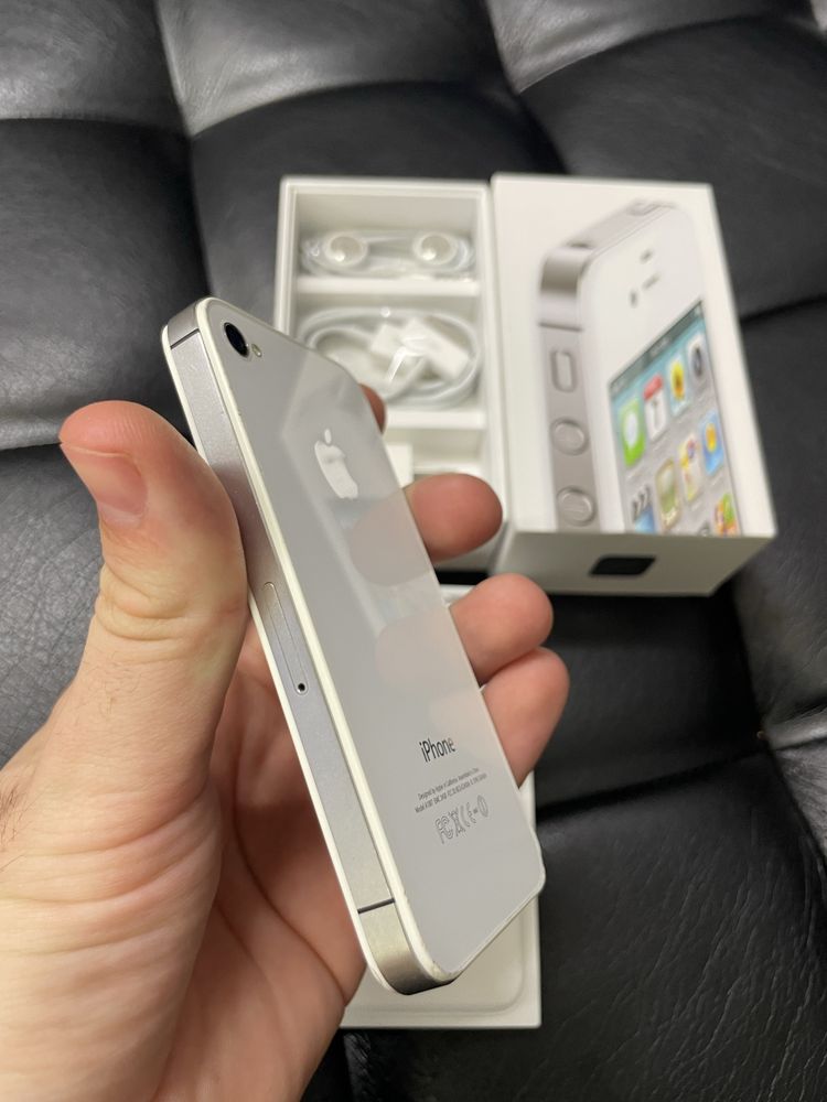 iPhone 4s 16gb White