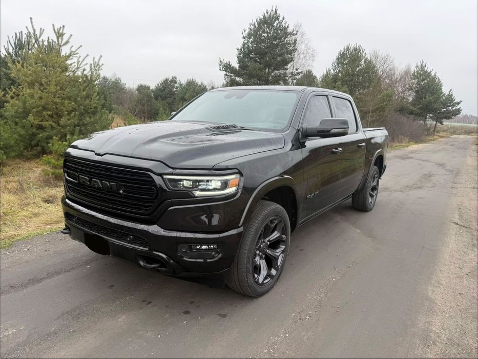 RAM 1500 Limited Black eTorque  5.7 HEMI • Hybryda miękka Bezwypadkowy • VAT23%