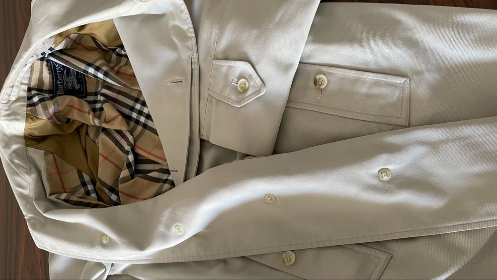 Gabardine Burberry Trench Coat