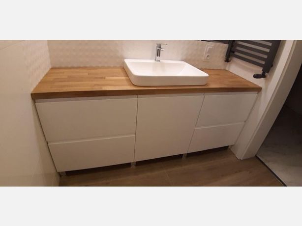 Szafka łazienkowa pod umywalkę z drewnianym dębowym blatem PRODUCENT