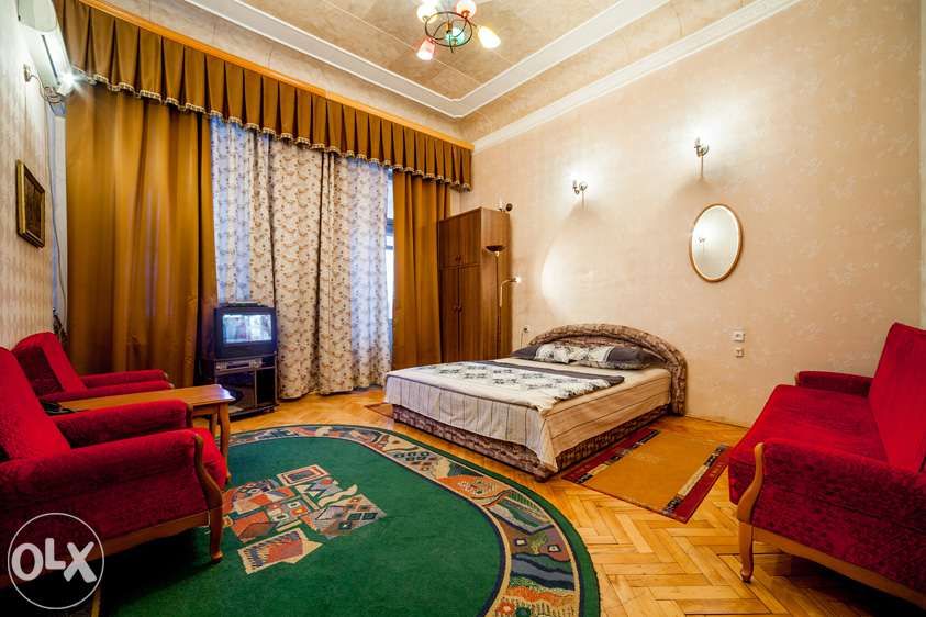 1 кімнатна квартира в самому центрі Києва