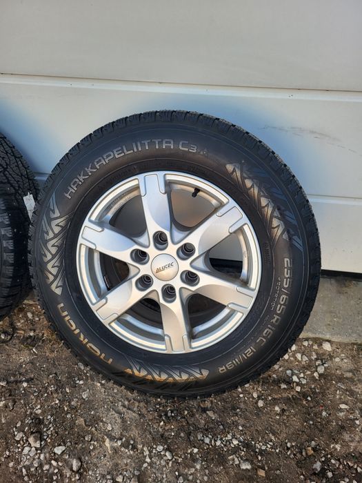 Alufelgi koła sprinter 6x130 235/65r16c alutec nokian zimowe z kolcami