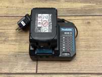 [Zestaw] Makita Ładowarka DC18WC LXT + bateria akumulator 3AH