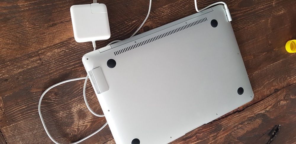 MacBook Air + мишка