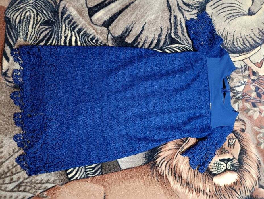 Сукня святкова та на повсякдень