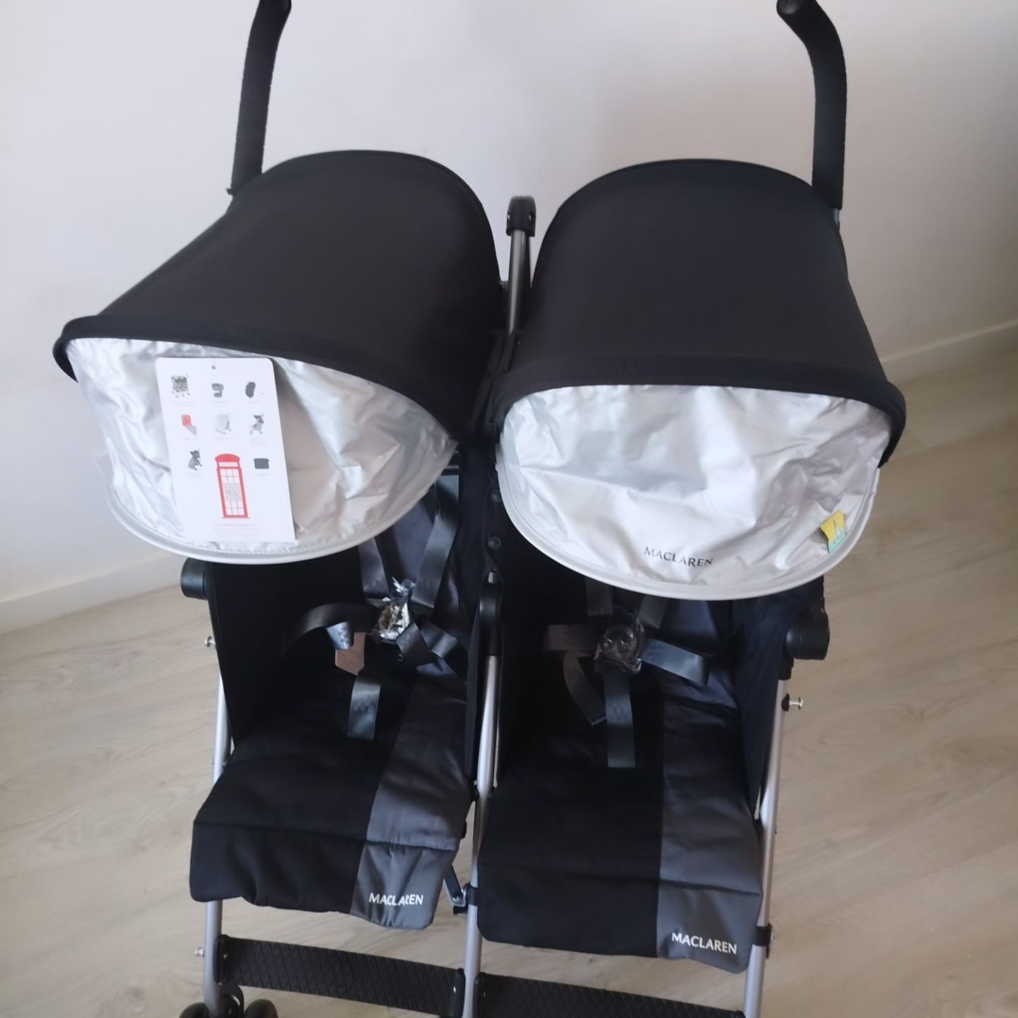 Carrinho duplo Maclaren novos!!!