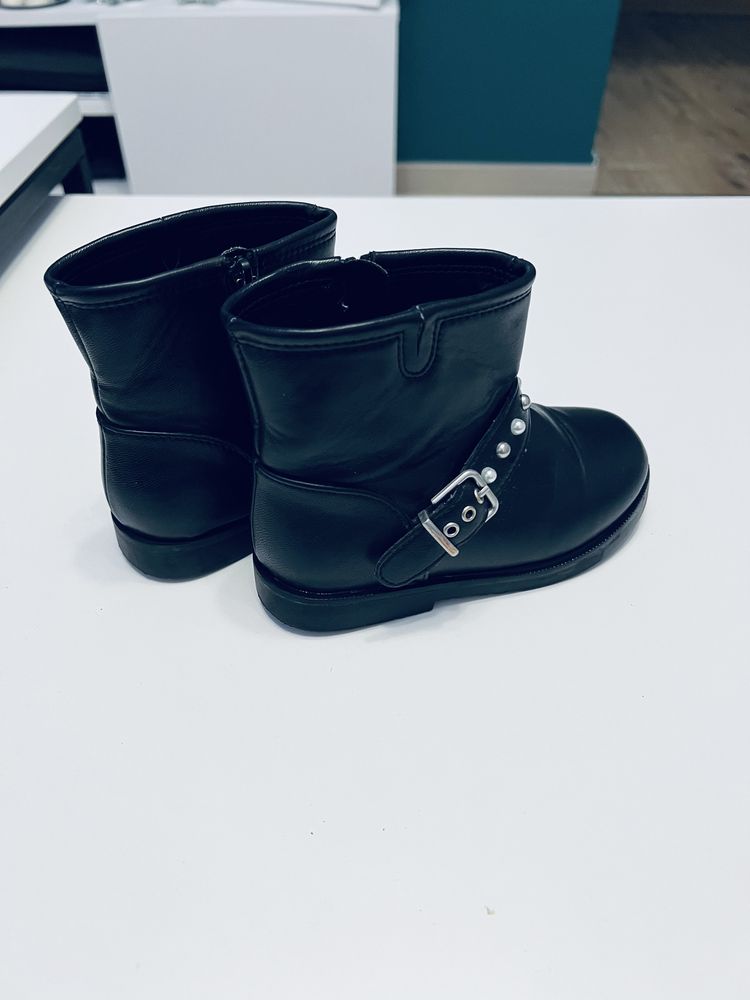 Botki zara r. 25