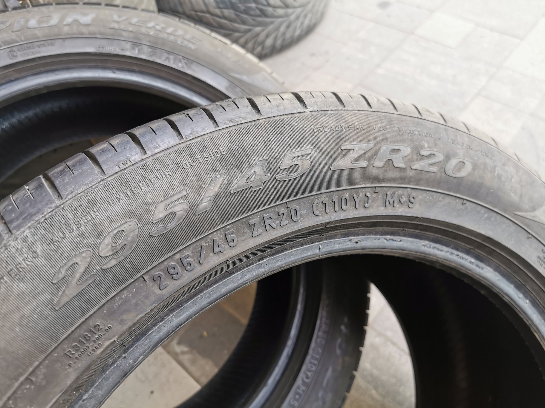 Летняя резина 295/45 R20 Pirelli Runflat
