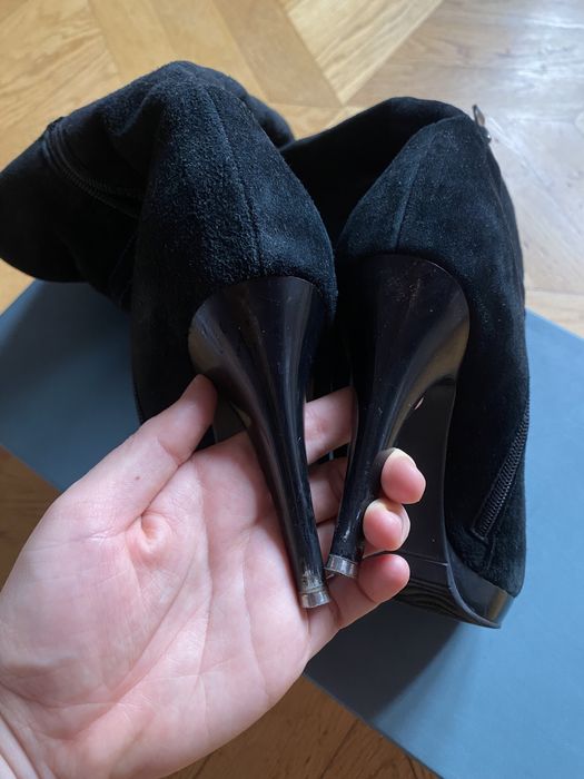 Зимове та осіннє взуття 39-40 розмір