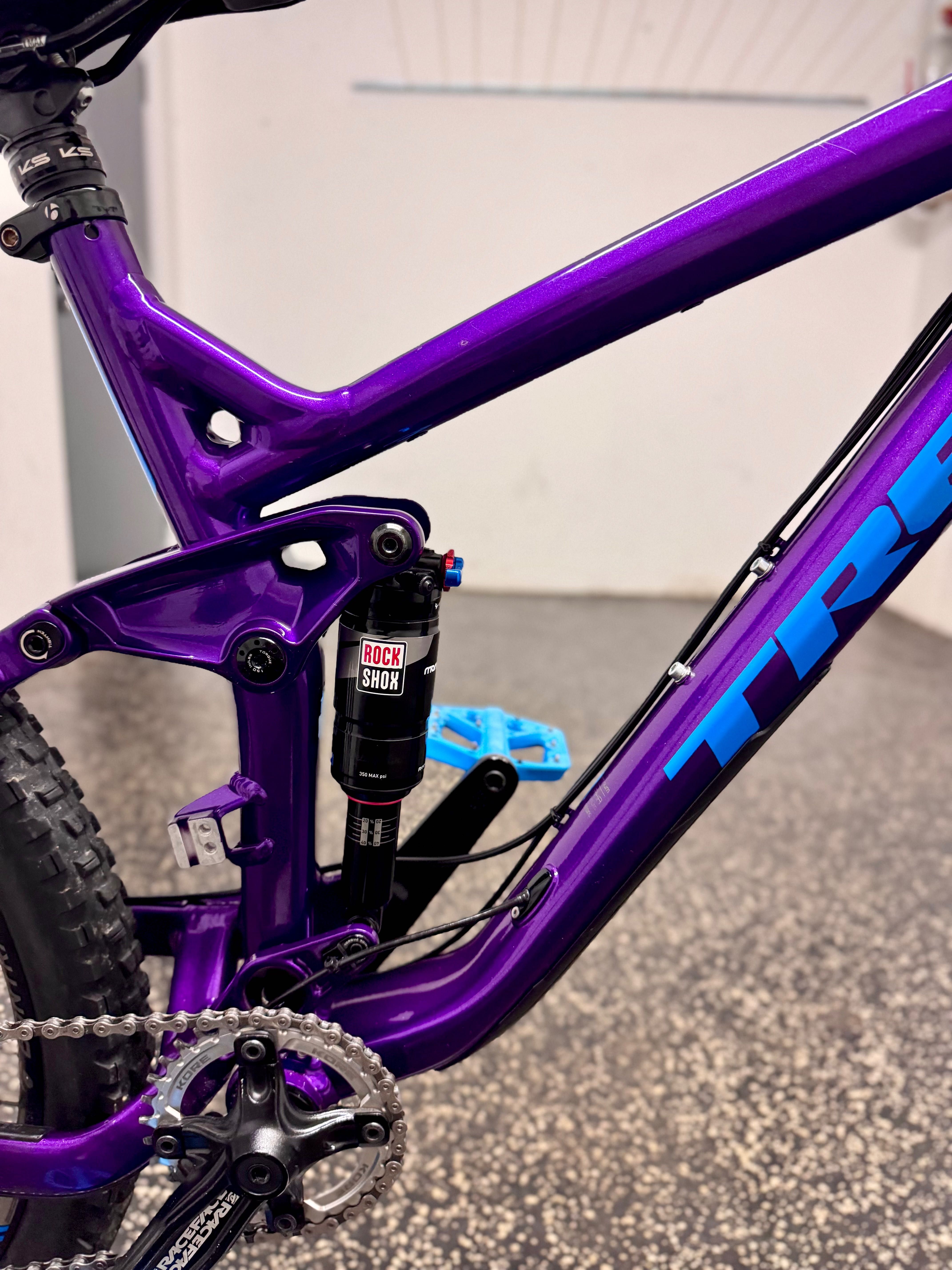 Trek Slash 7 M Kola 27,5 RS Pike Sram Bontrager Shimano XT SUPER Stan!