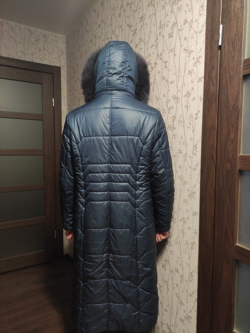 Пальто зимнее пуховик р.54 темно синее
