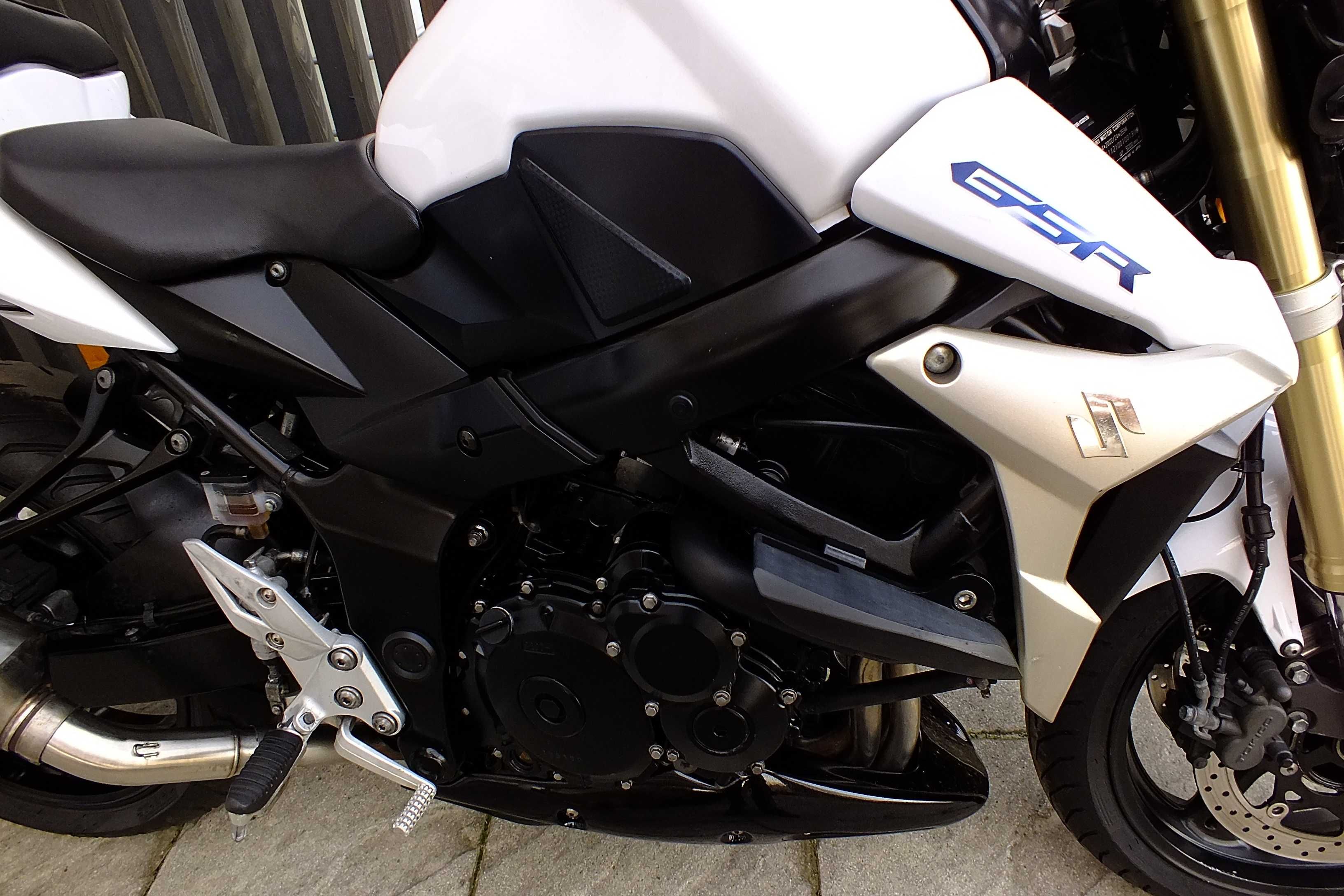 Suzuki gsr 750 rok2012 ABS yoshimura 600 z