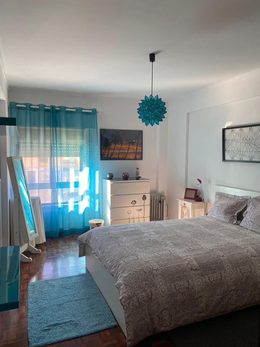 Alugo quarto individual 445€ (contas incluídas)