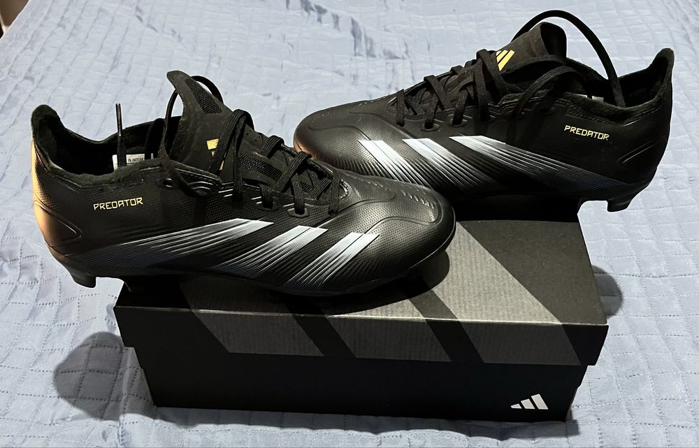 Chuteiras de Futebol Predator League