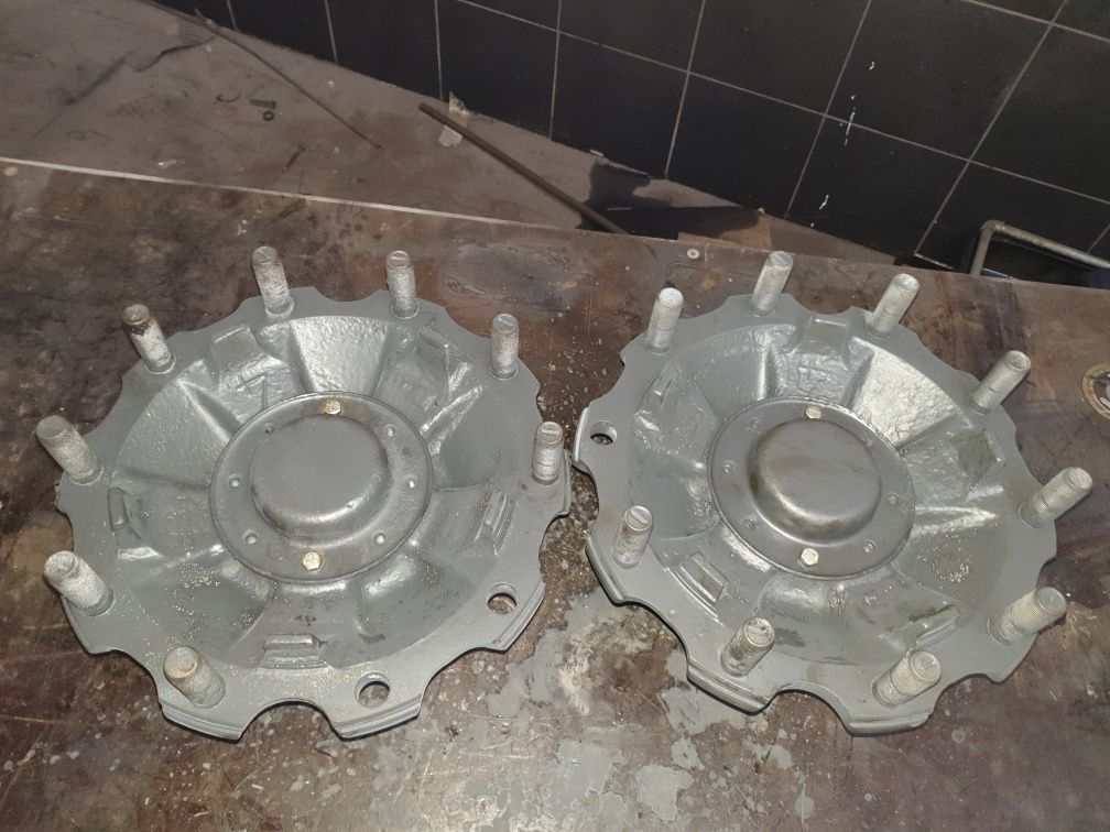 Piasta mercedes Actros beben 2 oś druga  budowlanka 8x6,brutto