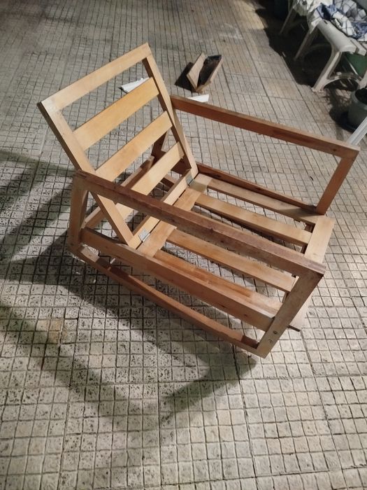 Cadeirão/poltrona de embalar