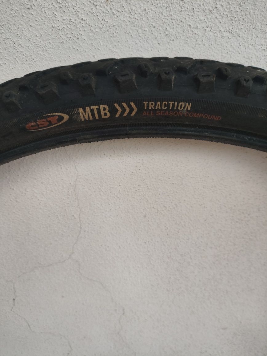 Pneus de bicicleta rodado 26.