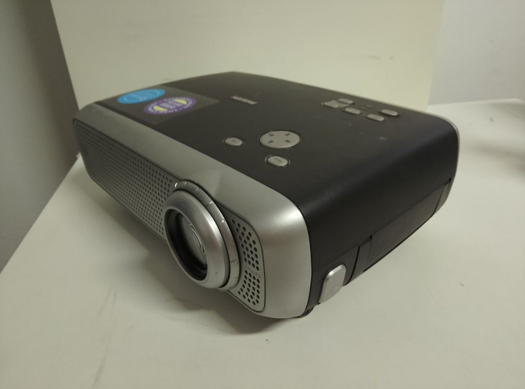 Philips projektor  csmart sv2 LC 4433 lc4433