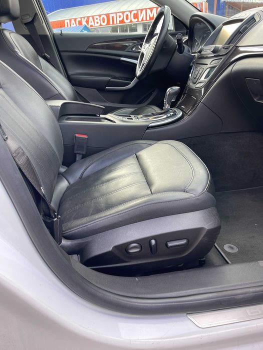 Продаж автомобіля BUICK REGAL