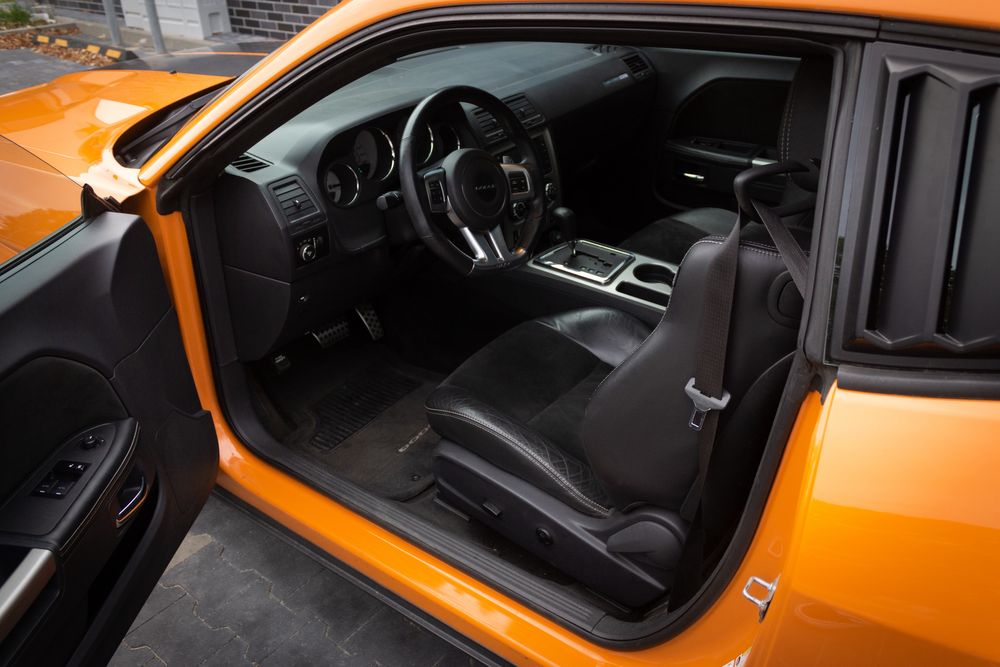 Auto do ślubu / 18stki / imprezy Dodge Challenger SRT8 6.4 Kościan