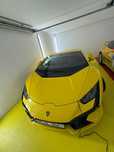 Lamborghini Huracan Faktura VAT 23%. Cena brutto