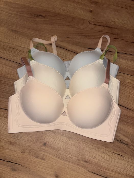 Biustonosze bezszwowe