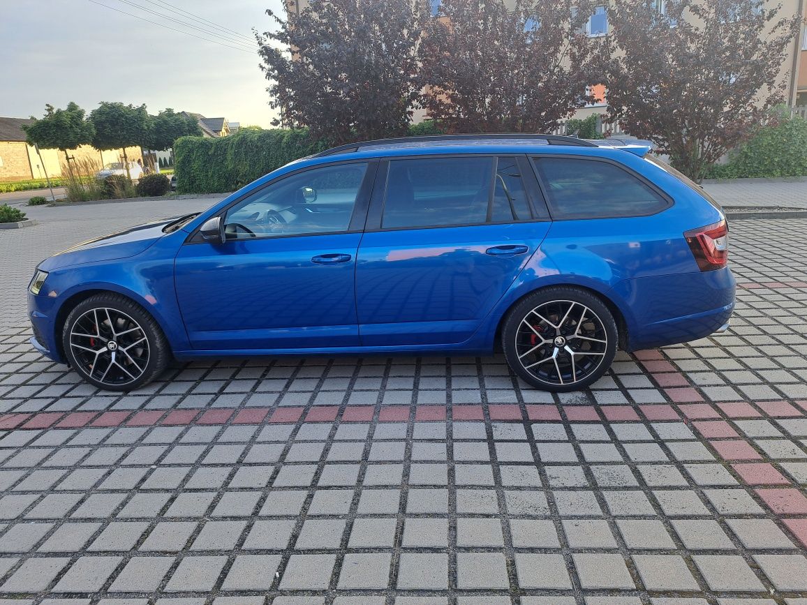 Skoda octavia III *śliczna*niski przebieg*