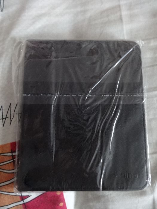 Чехол для планшета 8.0 и 9.0 3 вида