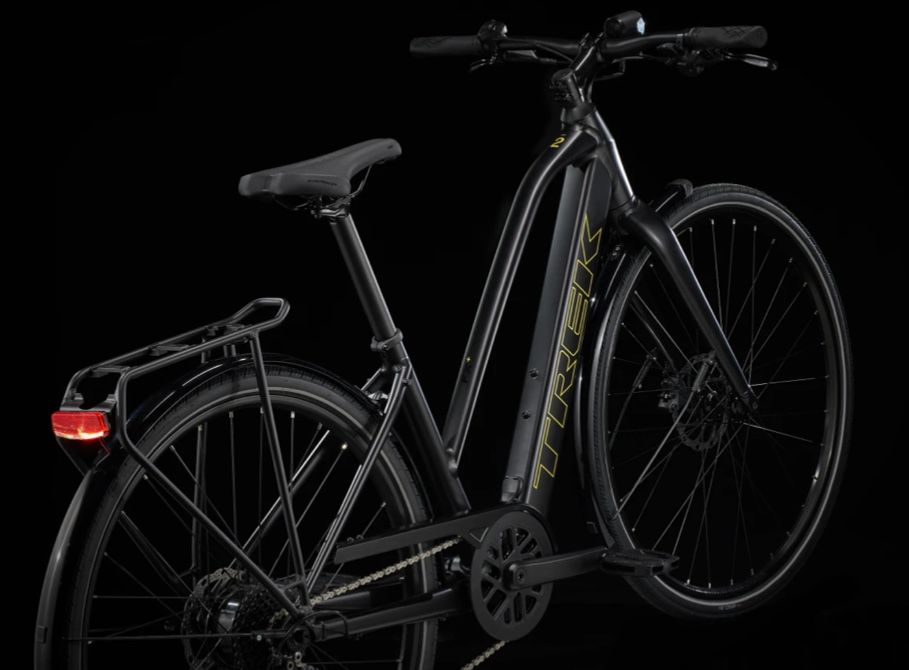 Elektryczny Trek FX +2 Stagger L Black Nowy