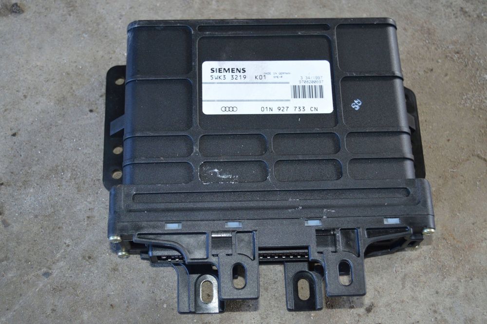 audi a4 s4 b5 8d sterownik moduł skrzyni biegów 01n927733cn
