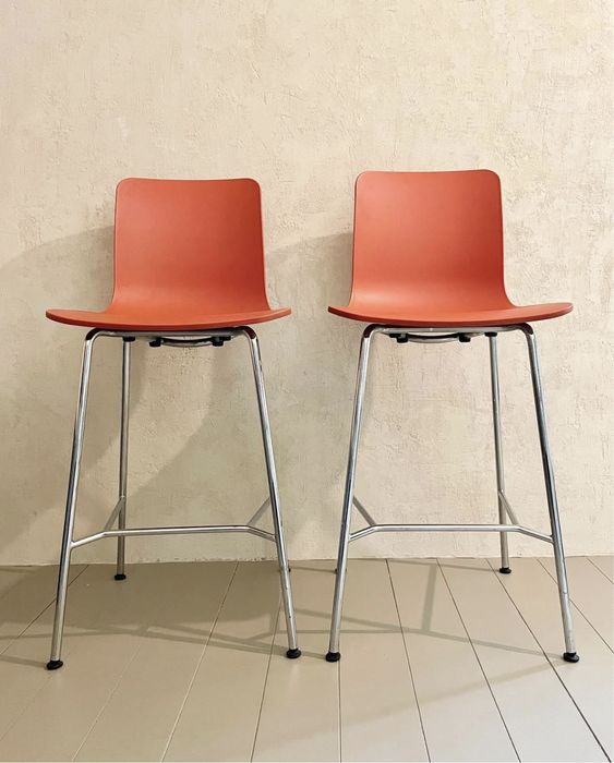 Дизайнерські барні стільці Vitra