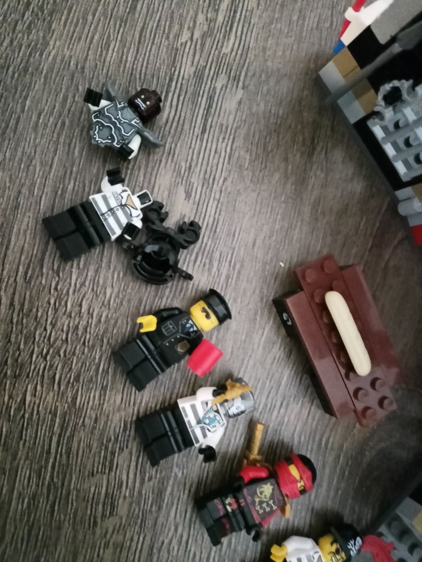 Lego Ninjago 70591 ucieczka z więzienia Kryptarium jak nowy