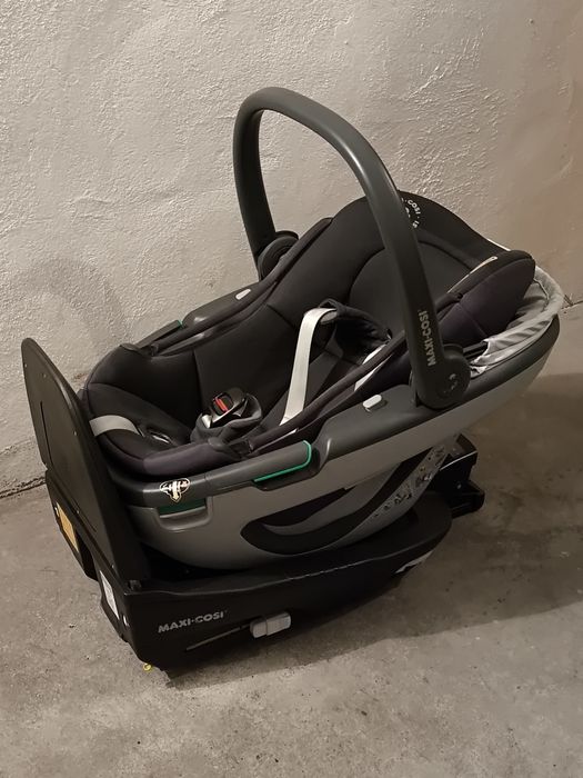 MAXI-COSI Coral i-Size z bazą ISOFIX
