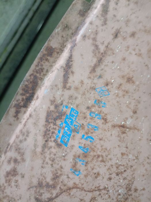 Oryginalne błotniki tylne Fiat 132