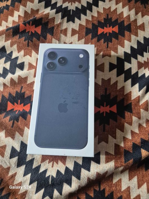 Iphone 17pro 256gb new