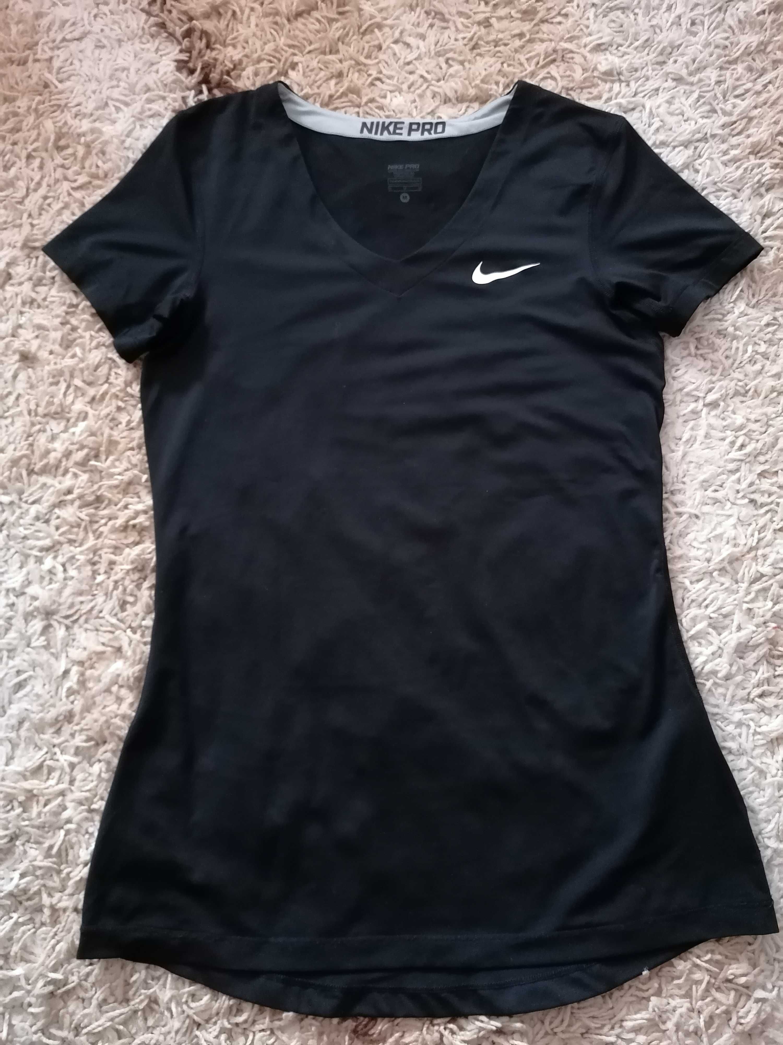 Nike фирменная футболка\М