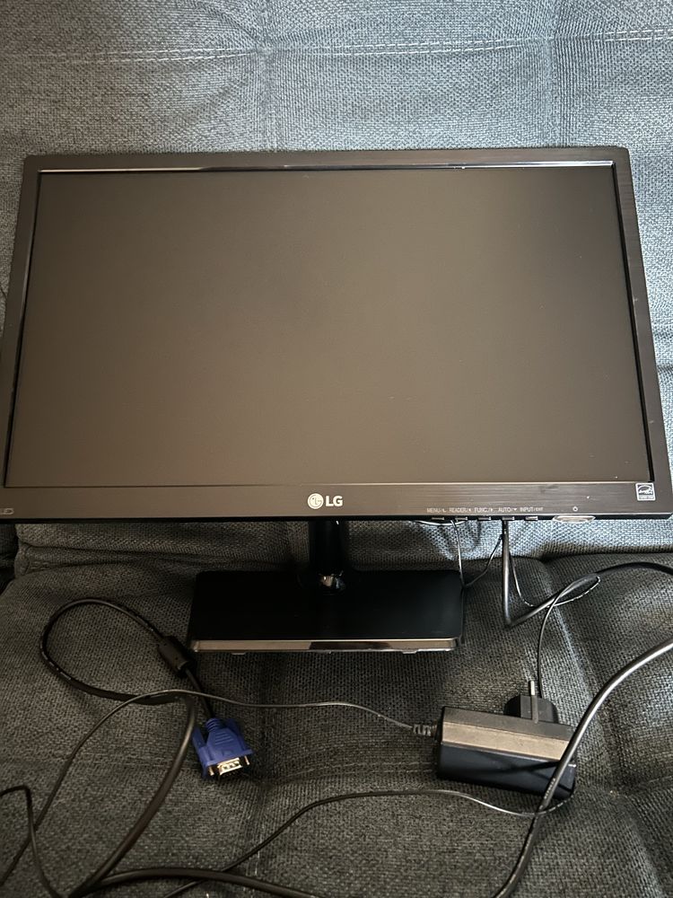 Монітор LG 22M37A-B