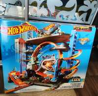 Гараж паркінг трек парковка Hot Wheels ultimate хотвілс хот вилс акула