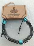 Pulseiras de pedras magnéticas.
