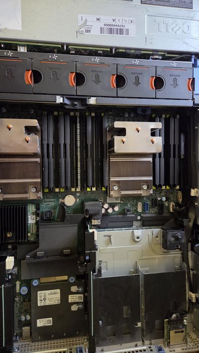 Serwer Dell R730xd 2U 12LFF 2xE5-2650v4/64GB/H330 GWR