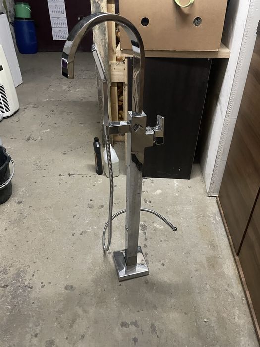 Bateria do wanny wolnostojącej