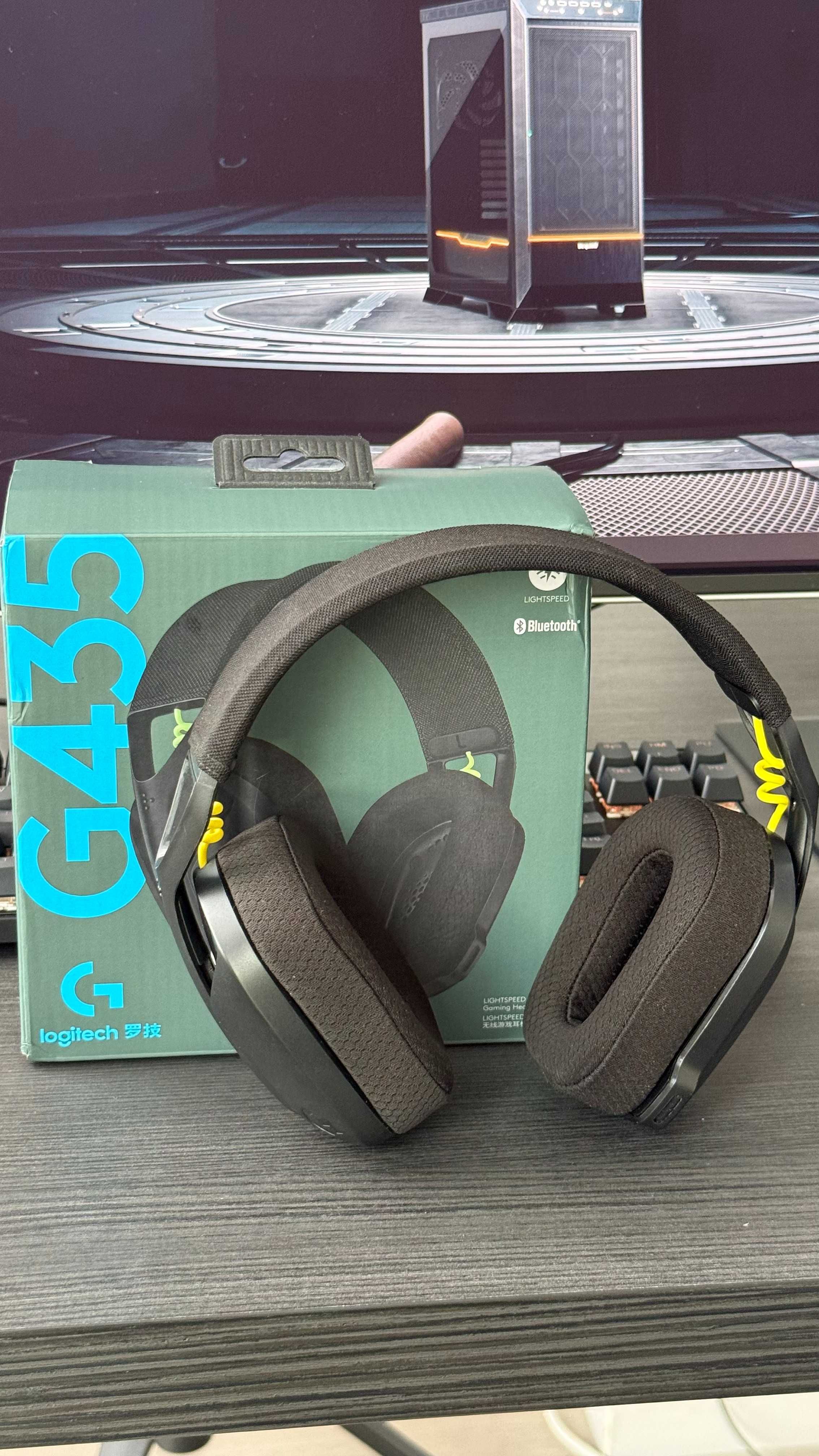 Навушники Logitech G435