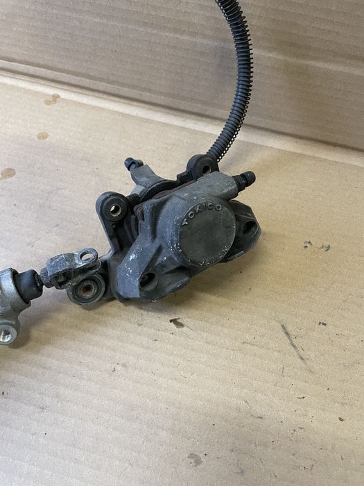 Hamulec kompletny tył tylny kawasaki zxr 750 L