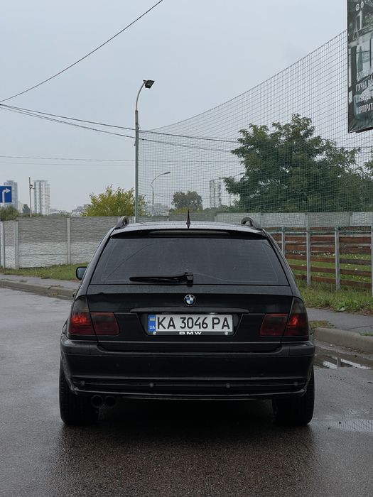 BMW E46 330XD Touring 3.0л M57 2002р МКПП