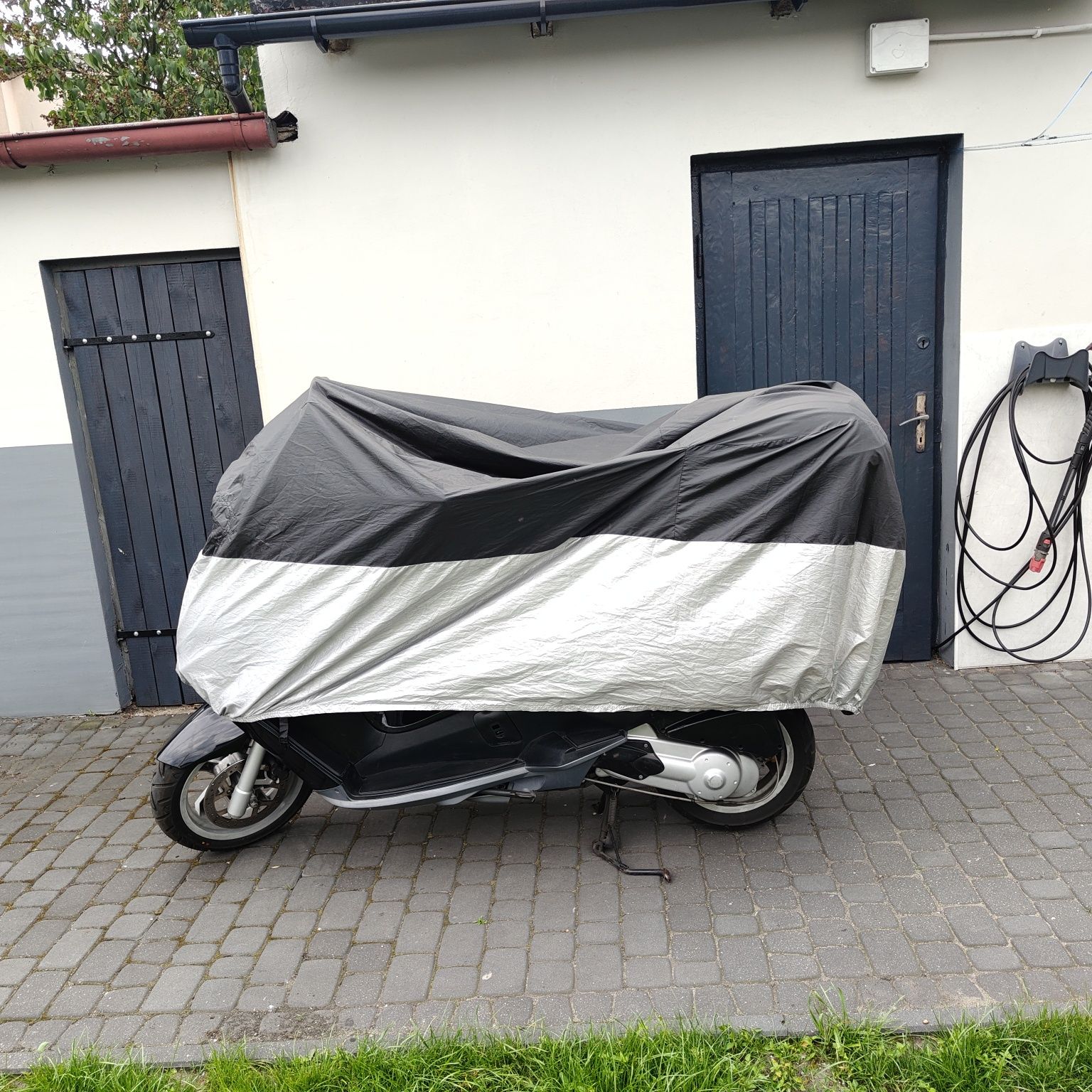 Skuter satelis 125