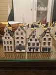 Domki kolekcjonerskie Bols dla KLM porcelana Delfs