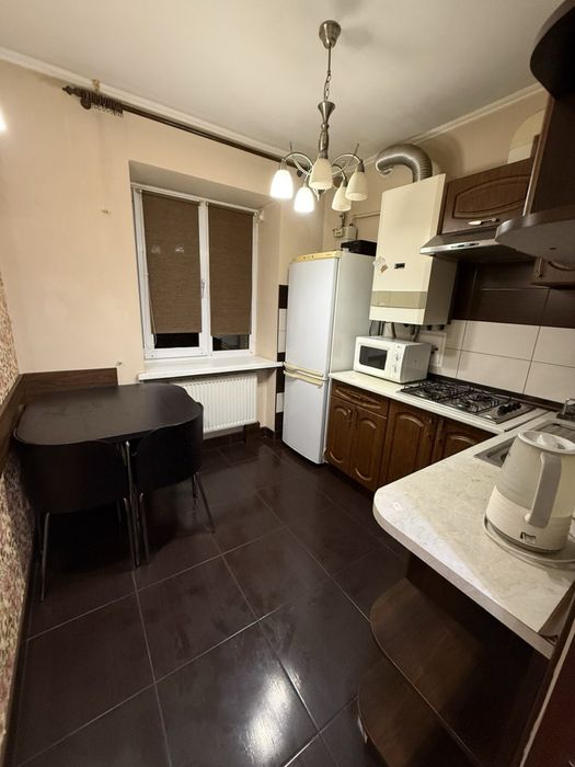 Здам 2 кім Личаківський район Вул. Котика