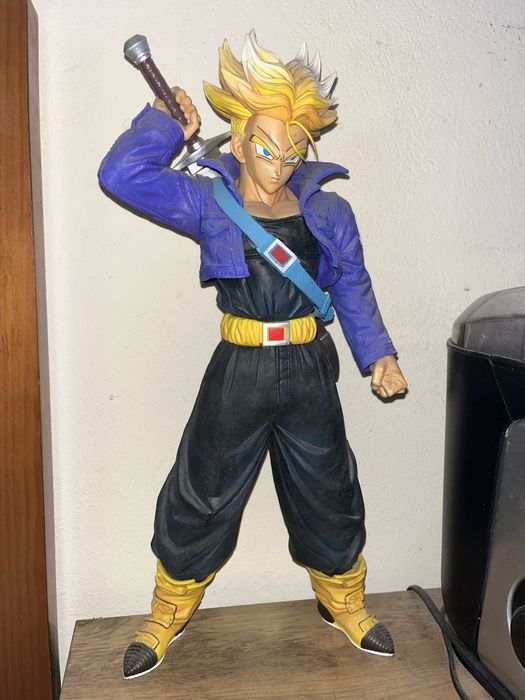 Boneco Dragon Ball Trunks