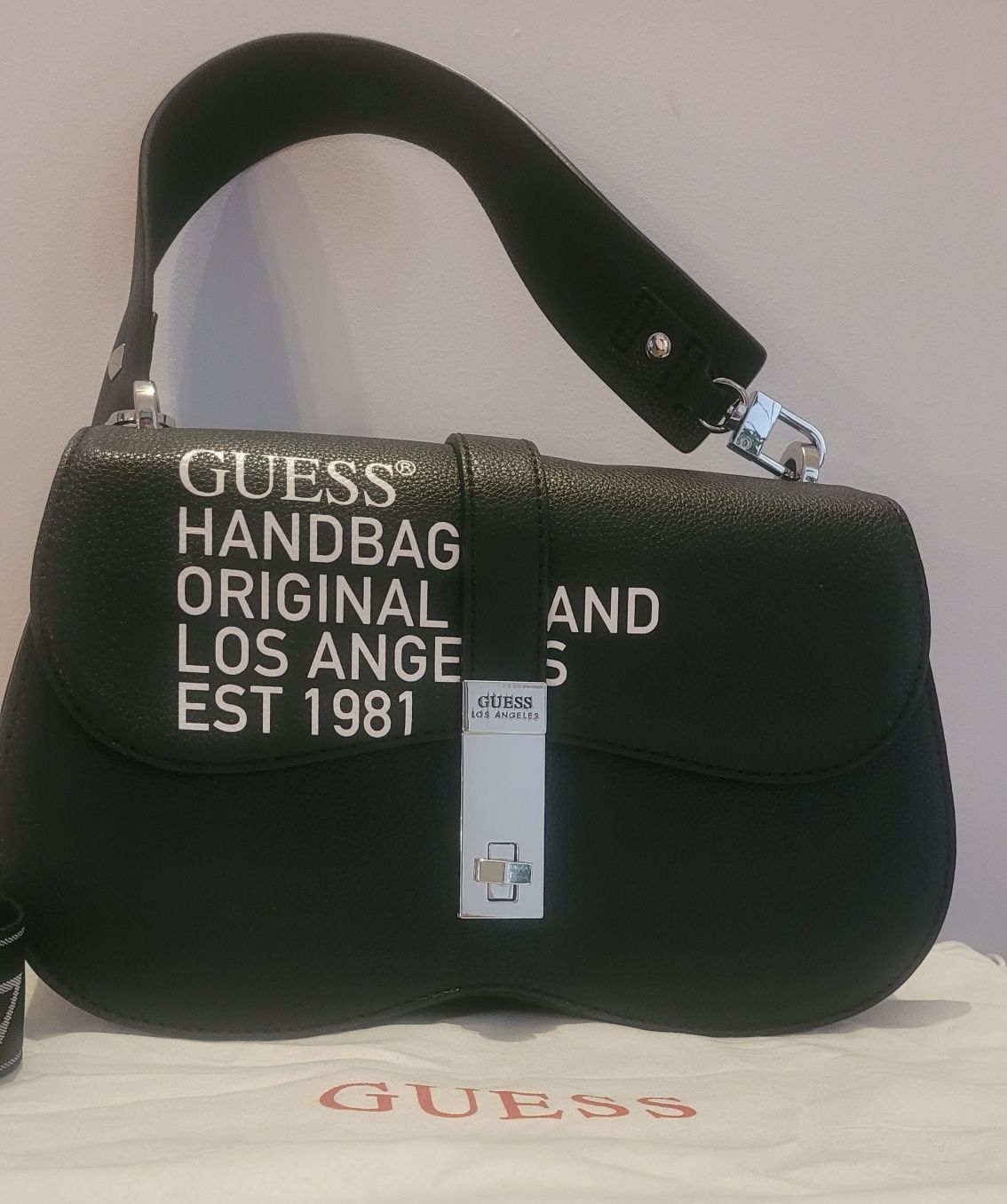 Torebka guess 2 wymienne paski