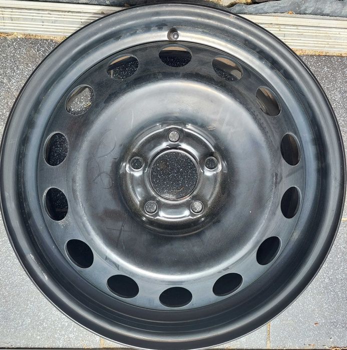 Falgi stalowe z samochodu testowego 5x108 6 1/2 J x 16  zimówki
